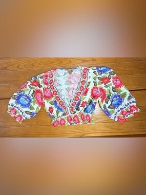 FARM Rio Vibrant Floral Puff Sleeve Crop Top 🌺 Size P (Small)